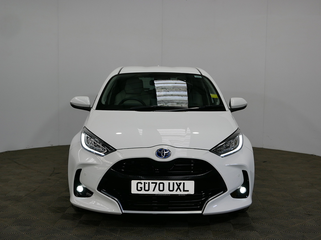 Toyota Yaris Vvt-h Excel GU70UXL White #2