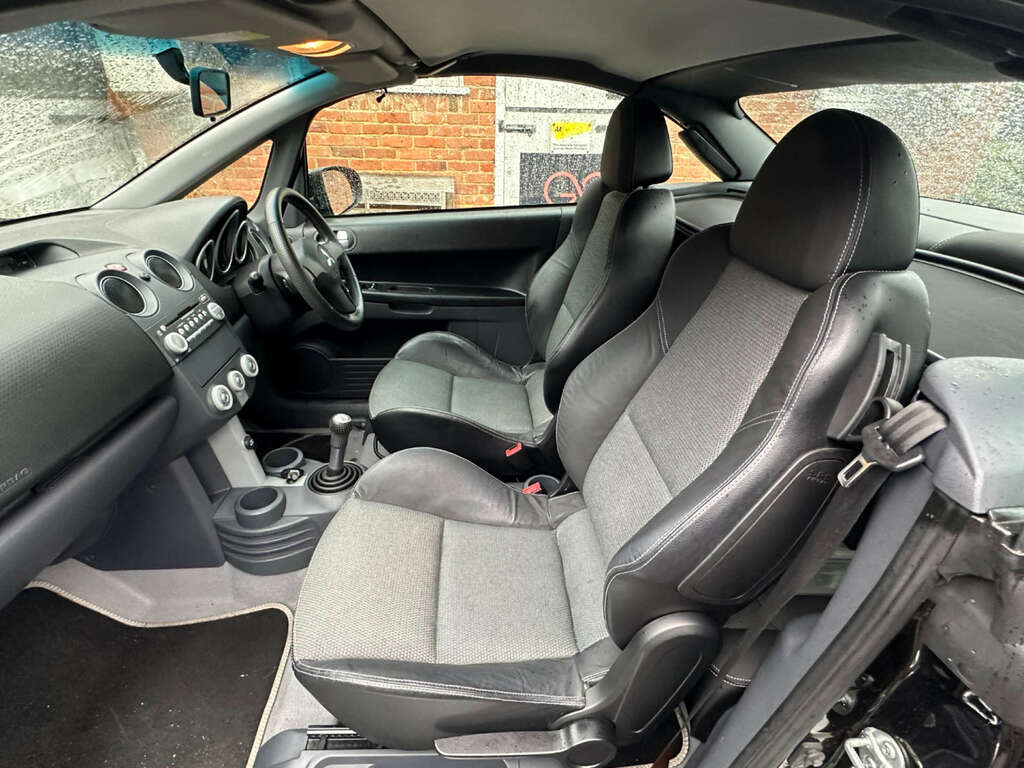 Mitsubishi Colt 1.3 Cz2 Amt Black #13