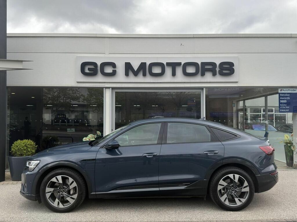 Audi Q8 e tron 50 Sport Sportback Quattro 95Kwh Blue #4