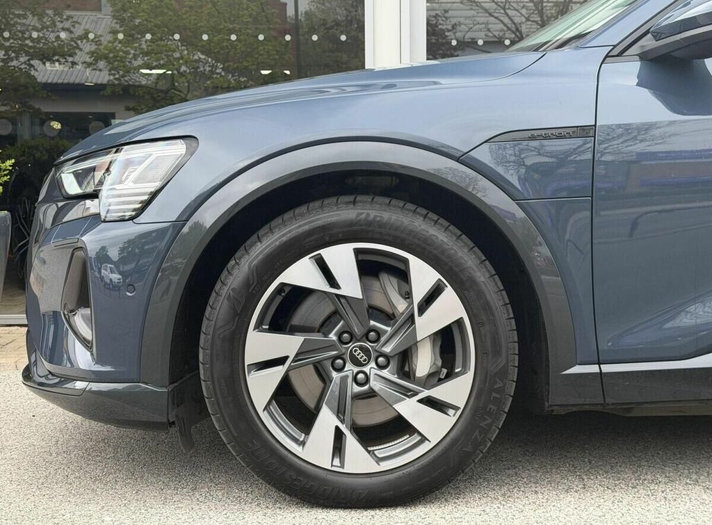 Audi Q8 e tron 50 Sport Sportback Quattro 95Kwh Blue #3