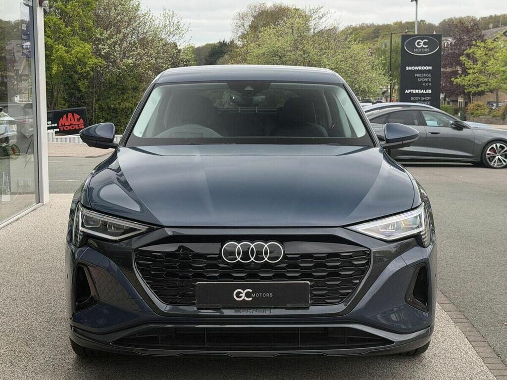 Audi Q8 e tron 50 Sport Sportback Quattro 95Kwh Blue #2