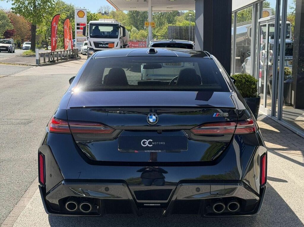 BMW M5 4.4 22.1Kwh Saloon Plug-in Hybrid Stept Black #6