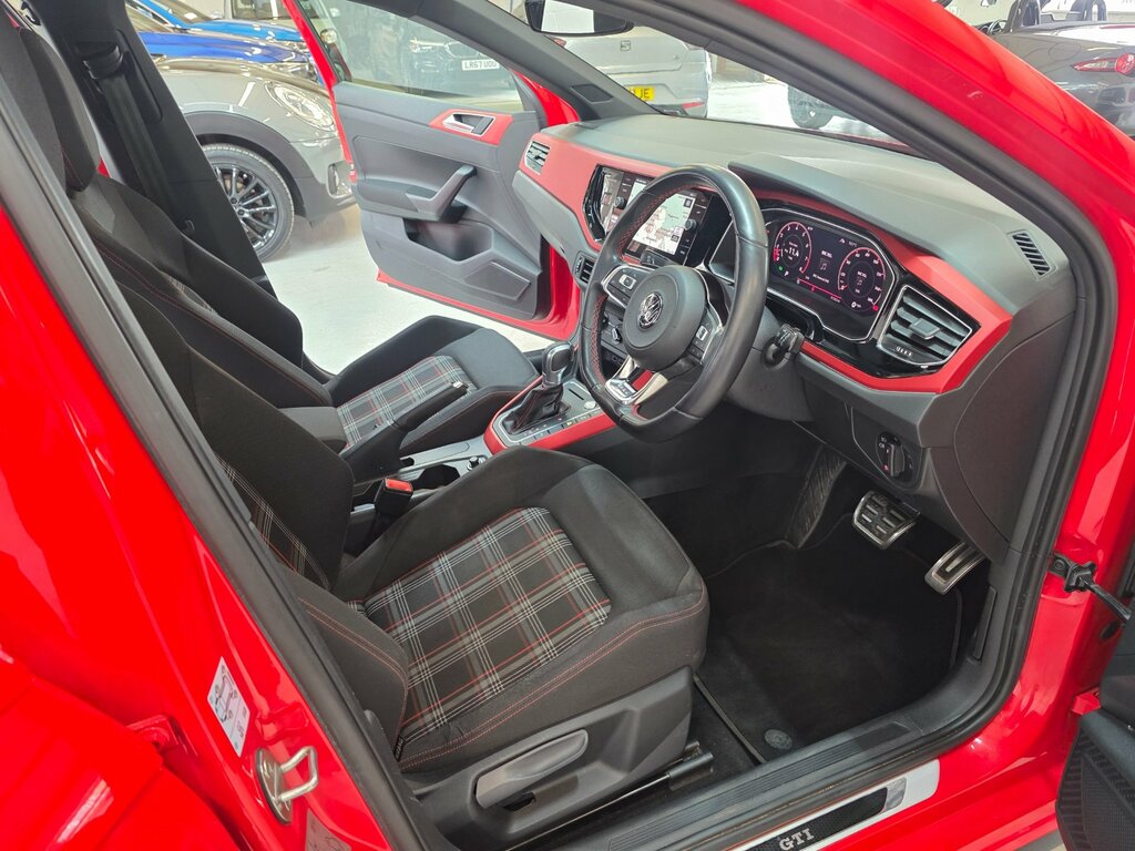Volkswagen Polo 2.0 Tsi Gti Hatchback Dsg Euro 6 Ss Red #2