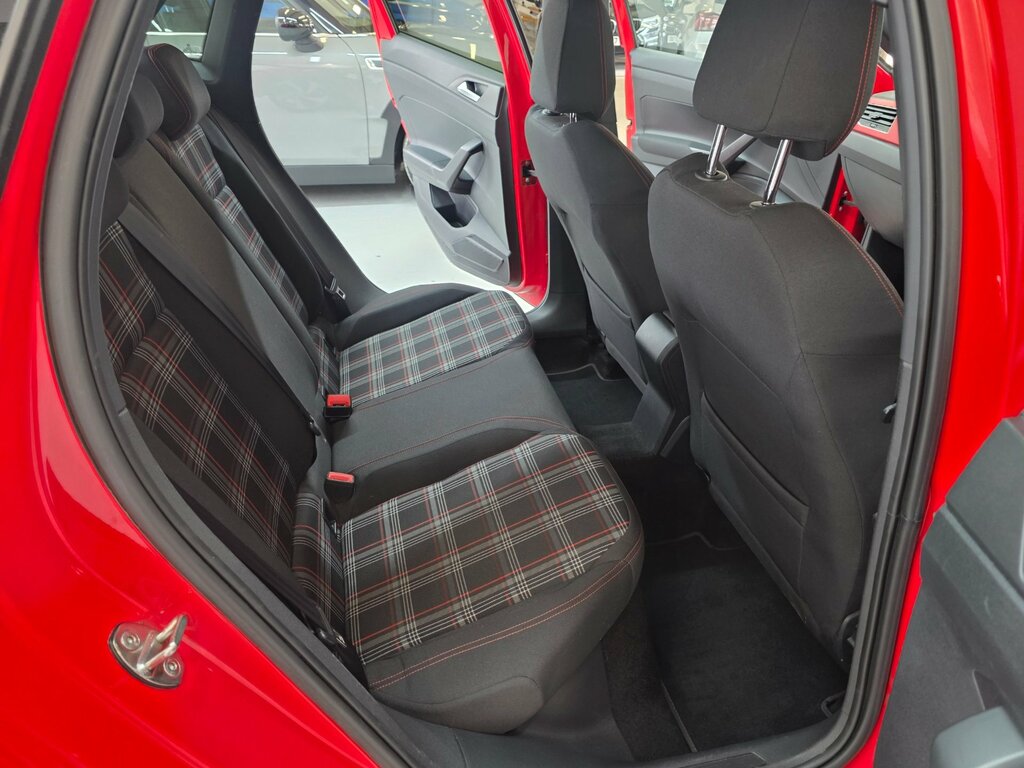 Volkswagen Polo 2.0 Tsi Gti Hatchback Dsg Euro 6 Ss Red #4