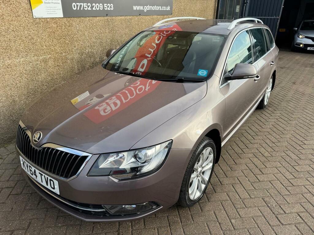 Skoda Superb Estate 2.0 Tdi Se Dsg 4Wd Euro 5 Ss 20156 Purple