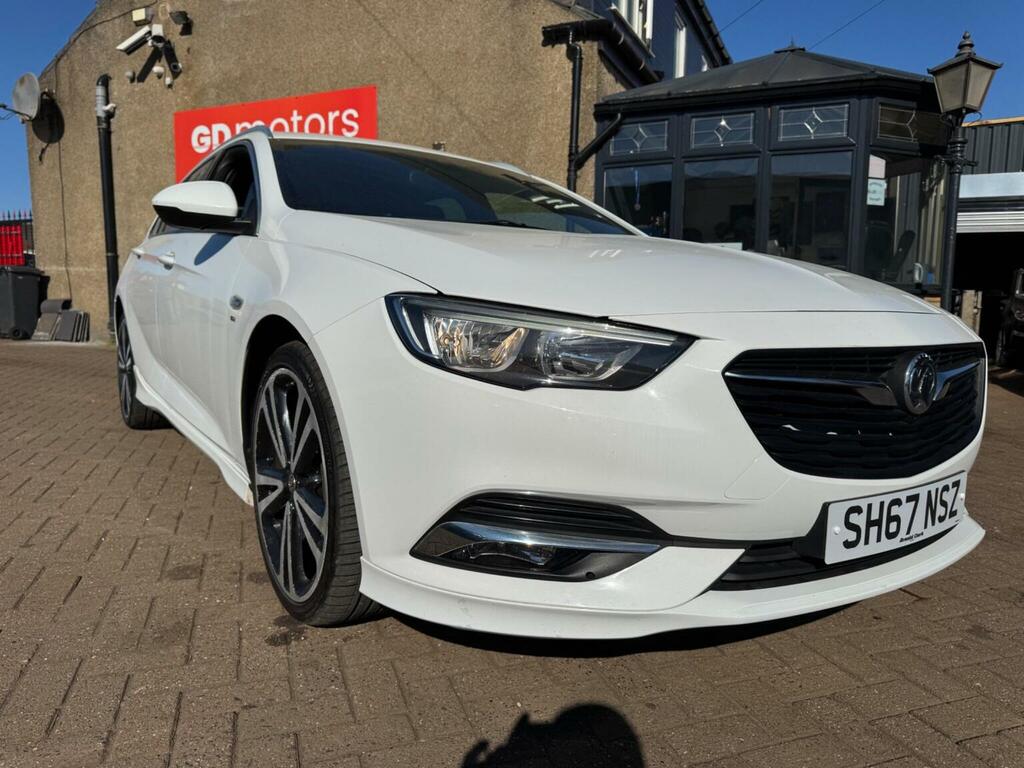 Vauxhall Insignia Estate 2.0 Turbo D Blueinjection Sri VX Line Nav S SH67NSZ White #5