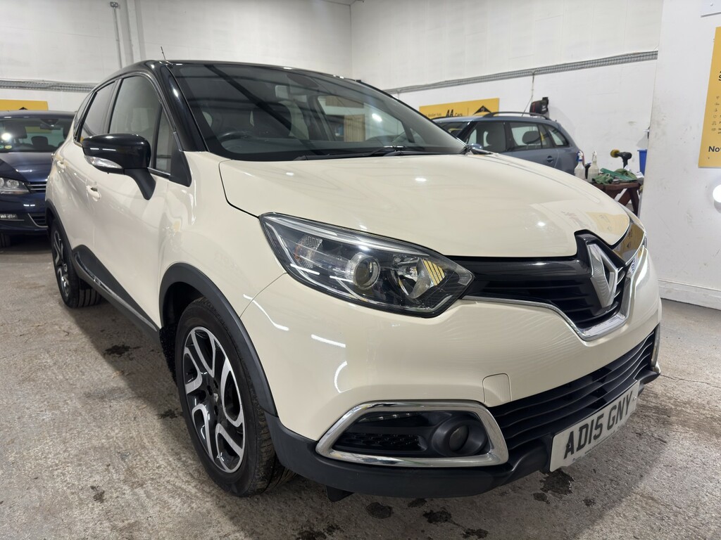 Renault Captur Suv 1.5 Dynamique S Nav Dci 90 201515 AD15GNY White #3