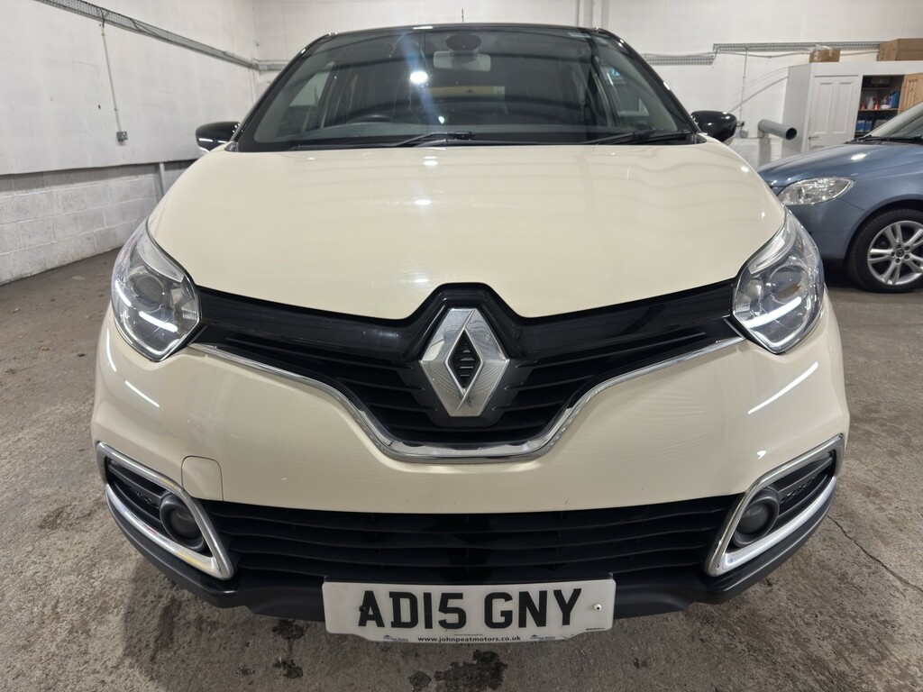 Renault Captur Suv 1.5 Dynamique S Nav Dci 90 201515 AD15GNY White #2