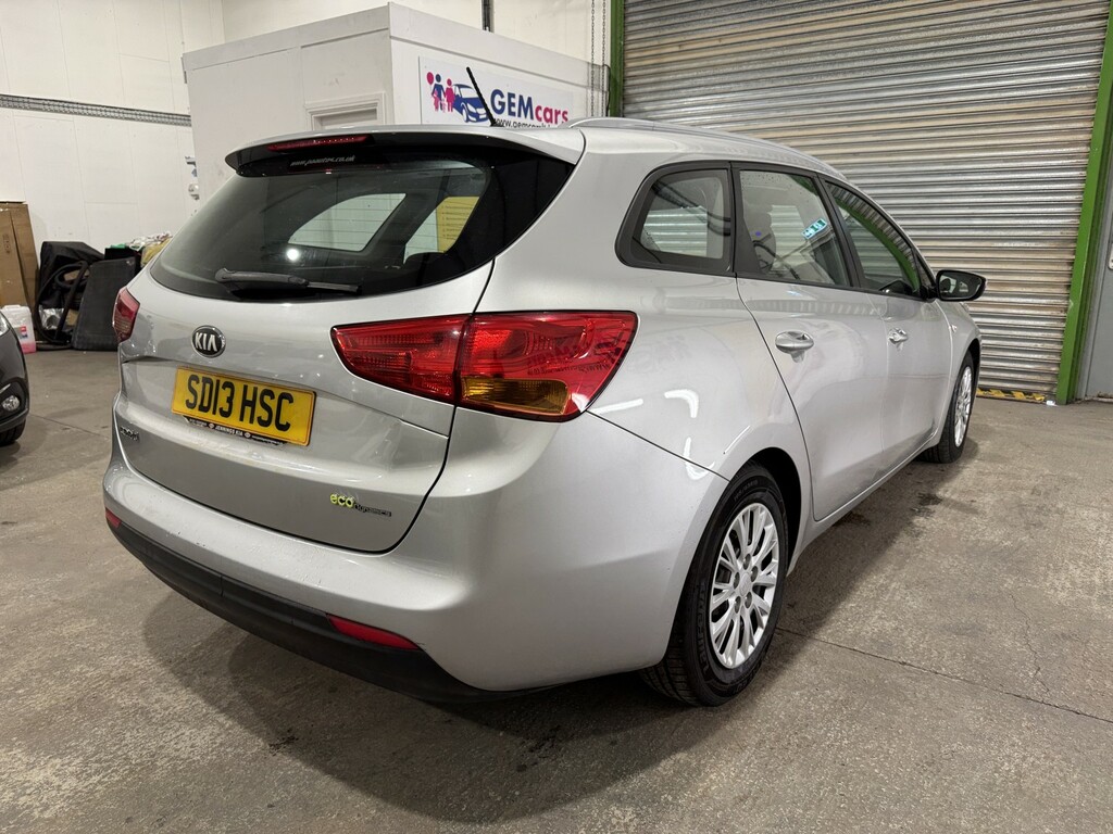 Kia Ceed Estate 1.4 Crdi Ecodynamics 1 201313 Silver #5