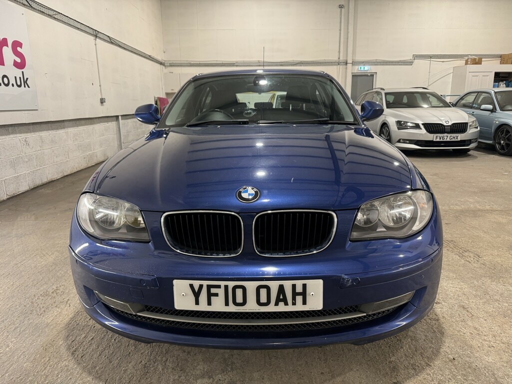 BMW 1 Series Hatchback 2.0 118D Se 201010 YF10OAH Blue #2
