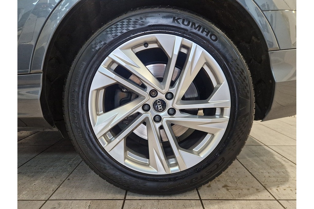Audi Q7 Tfsi V6 S Line LV22PKY Grey #3