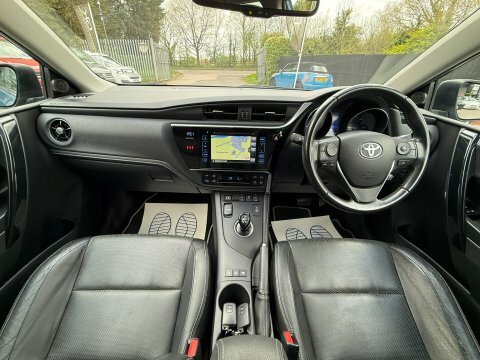 Toyota Auris Vvt-i Excel Touring FM18LLW #5