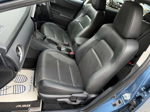Toyota Auris Vvt-i Excel Touring FM18LLW #3