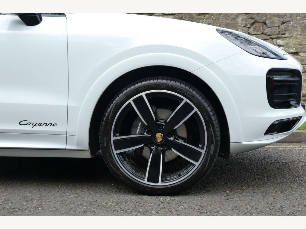 Porsche Cayenne 3.0T V6 Platinum Edition Suv NX72RNZ White #4