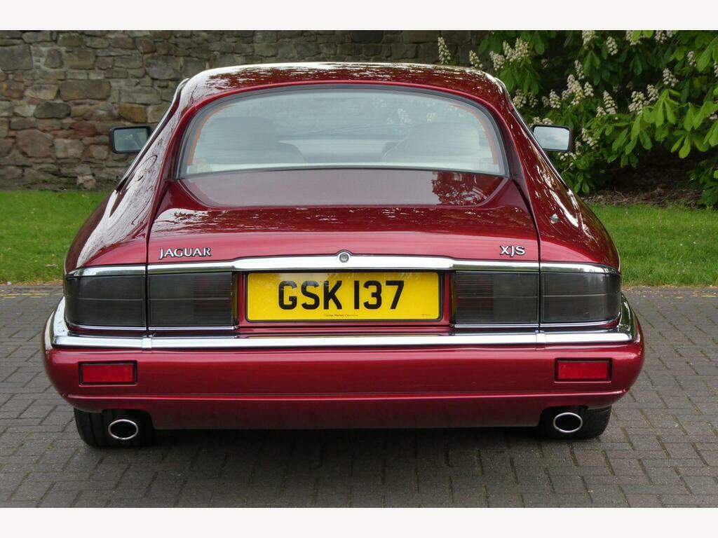 Jaguar XJS Sovrn 4.0 Red #33