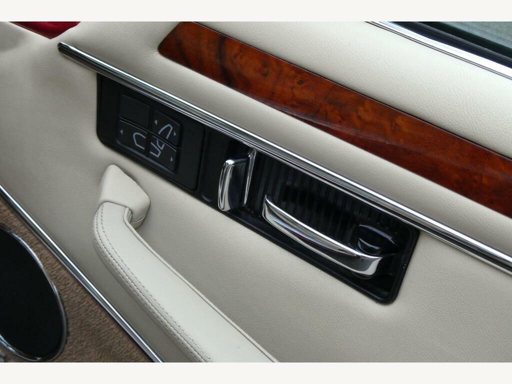 Jaguar XJS Sovrn 4.0 Red #19