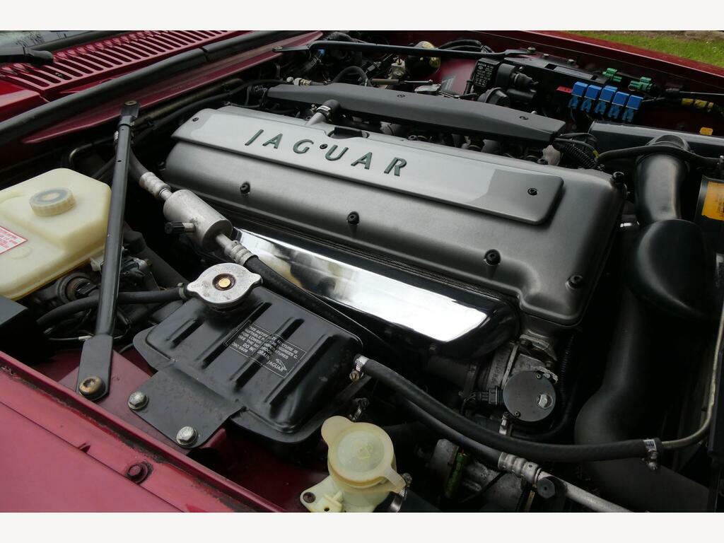 Jaguar XJS Sovrn 4.0 Red #27