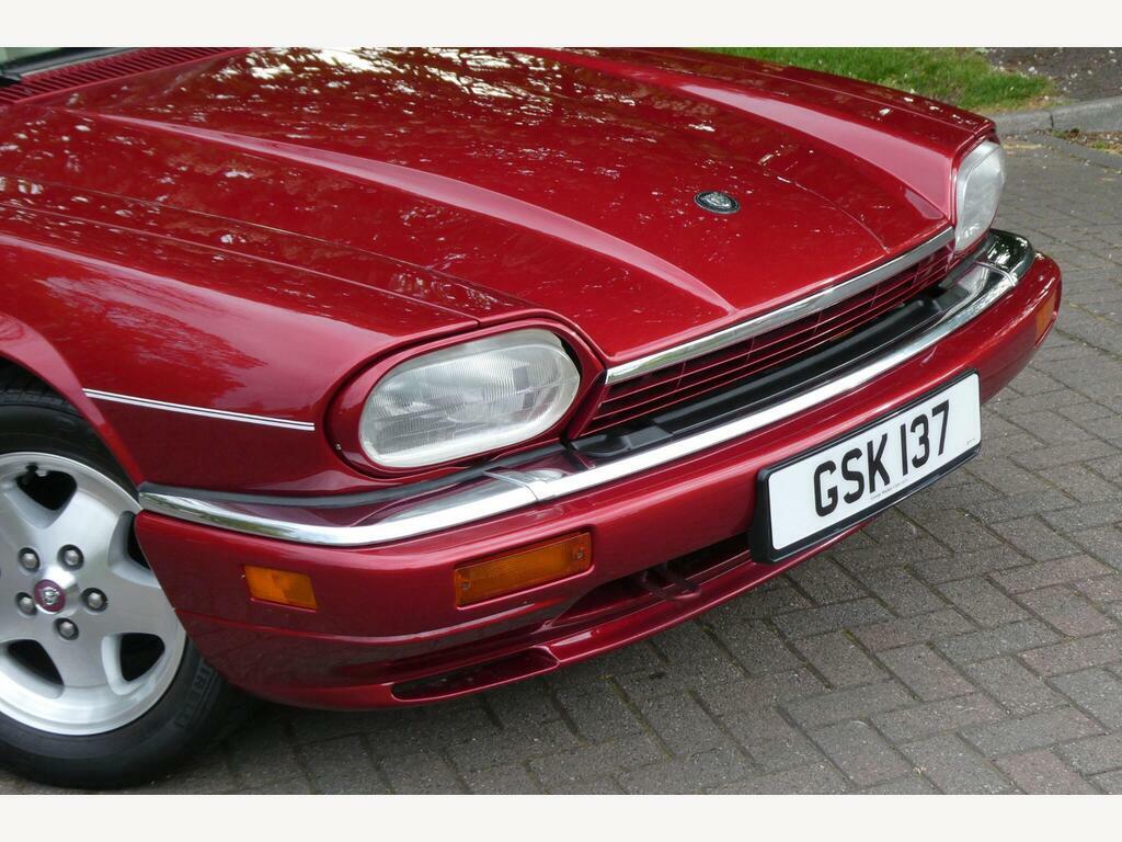 Jaguar XJS Sovrn 4.0 Red #22