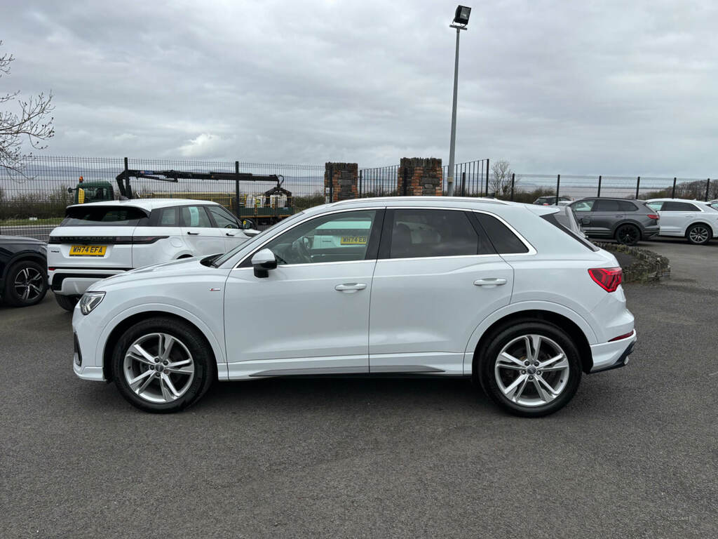 Audi Q3 35 Tdi S Line S Tronic PX69ZLZ White #6