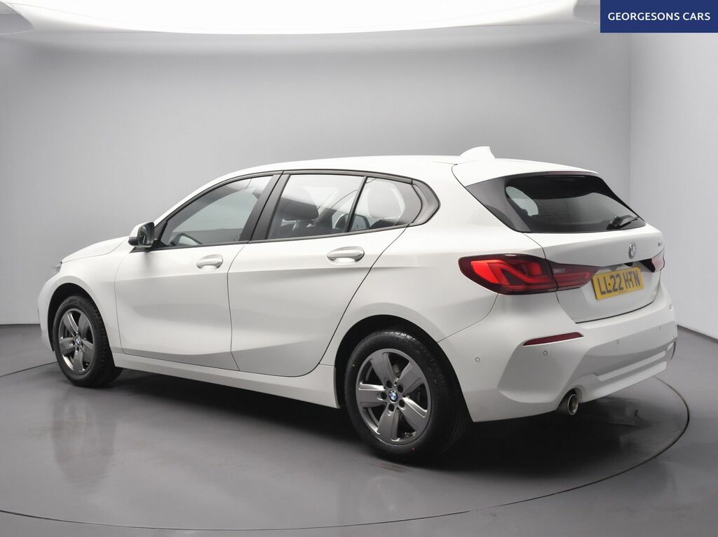 BMW 1 Series 118I Se Lcp Hatchback White