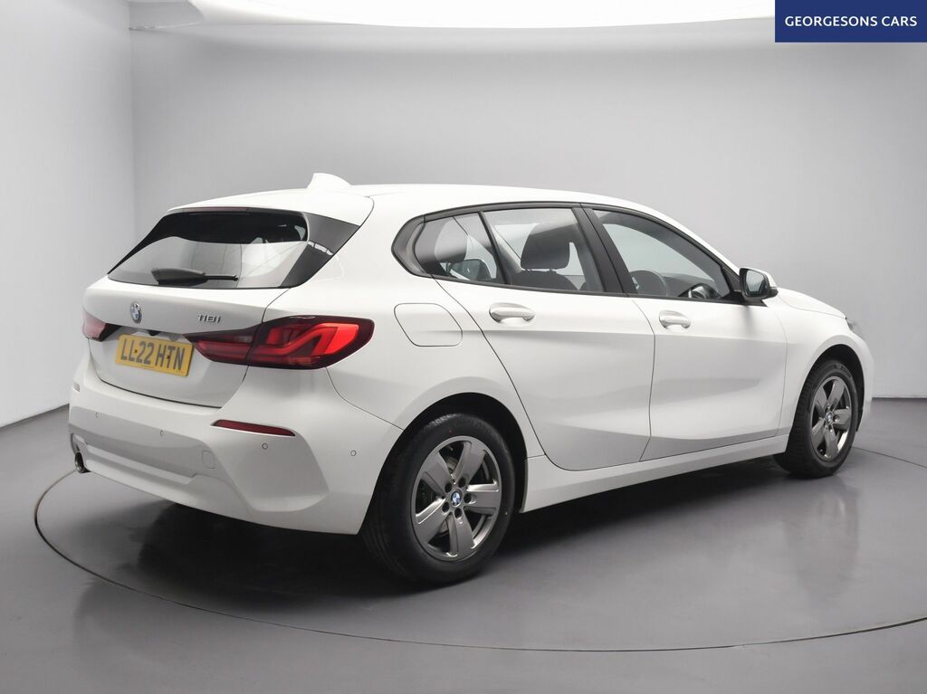 BMW 1 Series 118I Se Lcp Hatchback LL22HTN White #6
