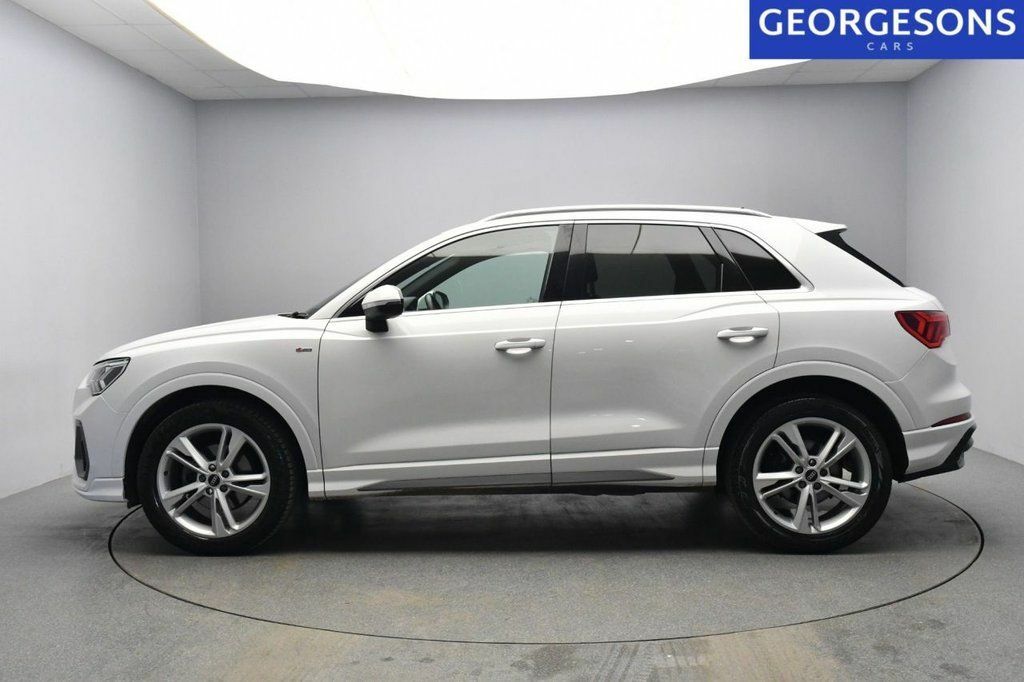 Audi Q3 Tdi 35 S Line GJ21PGU White #5