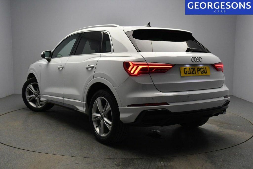 Audi Q3 Tdi 35 S Line GJ21PGU White #4