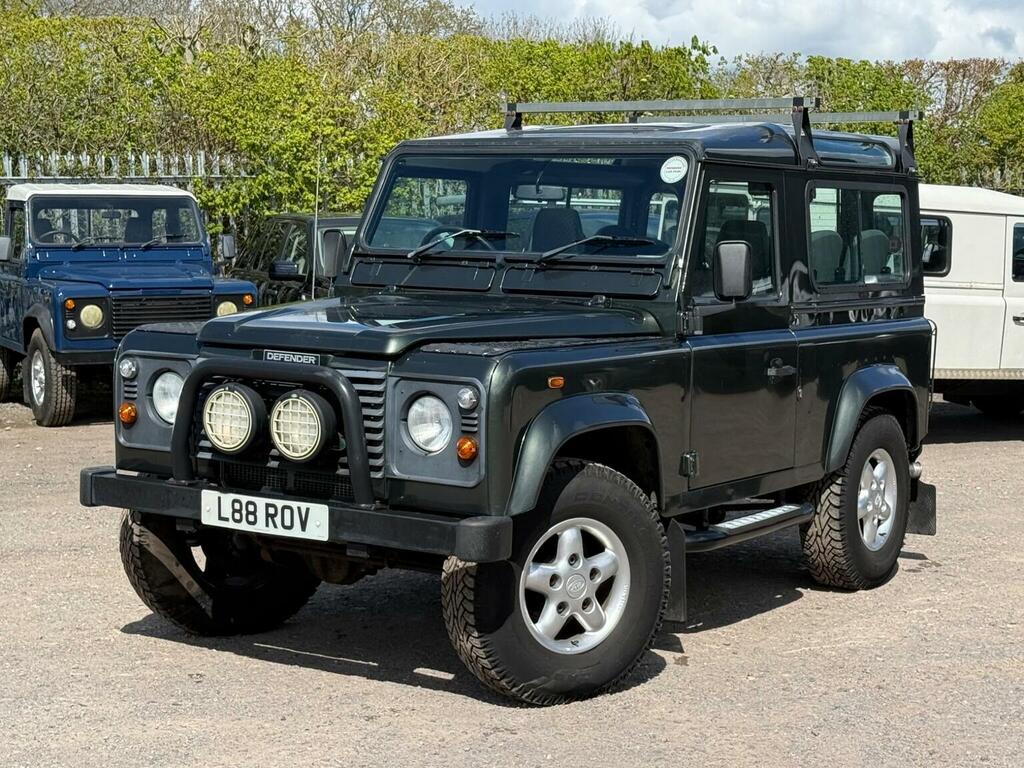 Land Rover Defender 90 2.5 Td5 County Station Wagon L88ROV Green #3