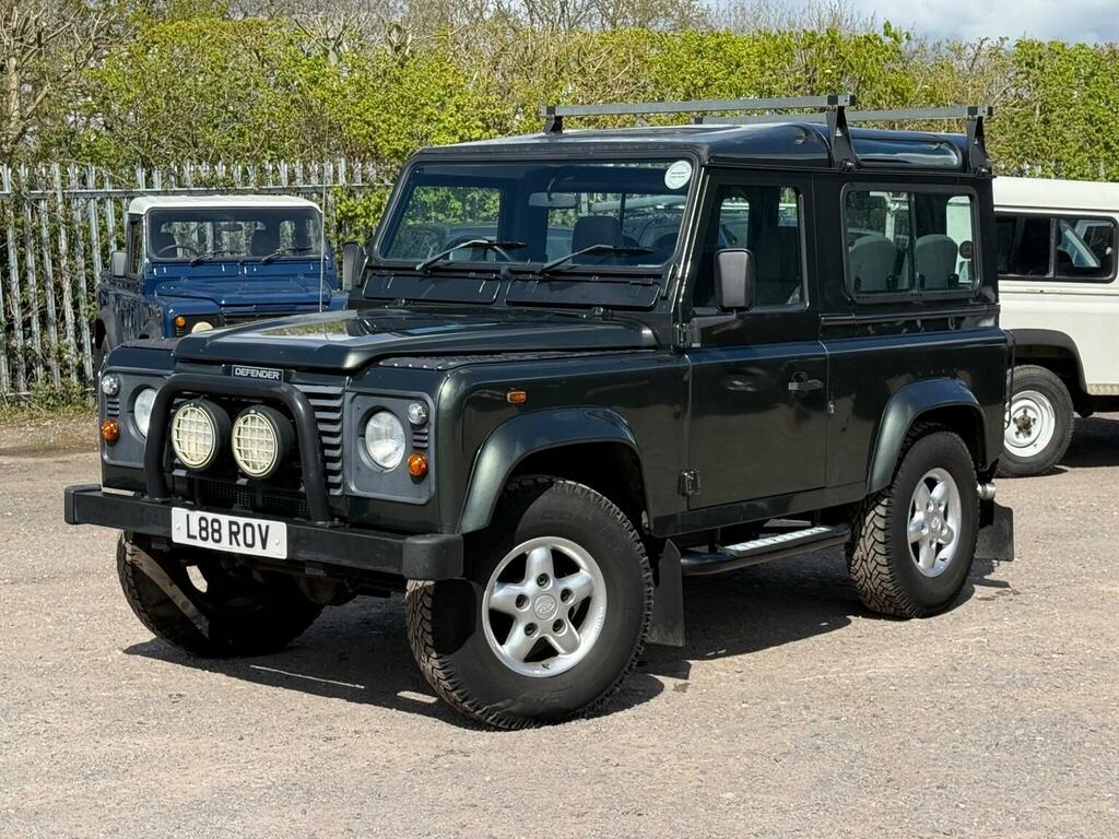 Land Rover Defender 90 2.5 Td5 County Station Wagon L88ROV Green #2