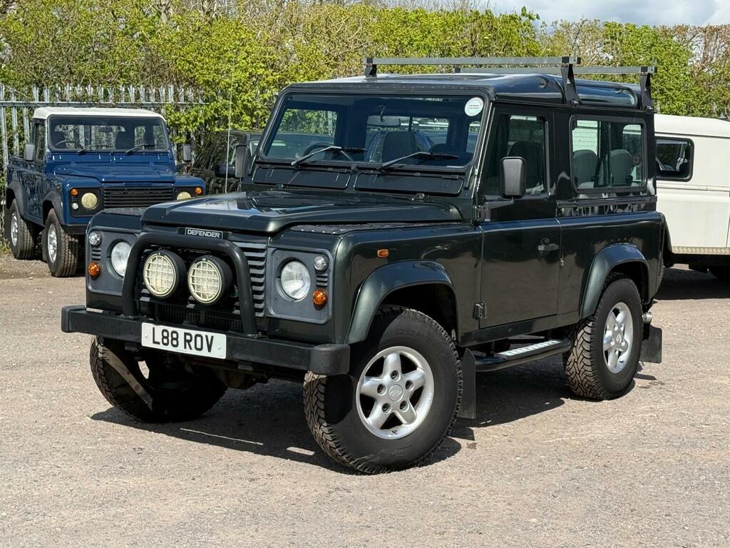 Land Rover Defender 90 2.5 Td5 County Station Wagon Green