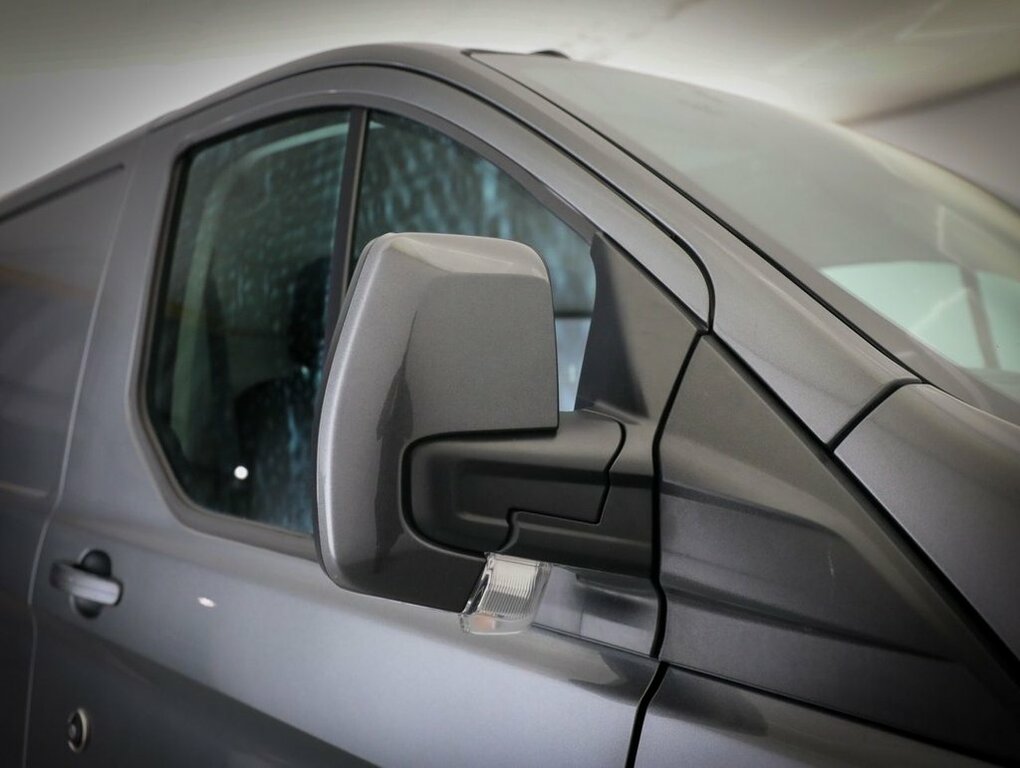 Ford Transit Custom 2L Limited WV73ZTG Grey #5