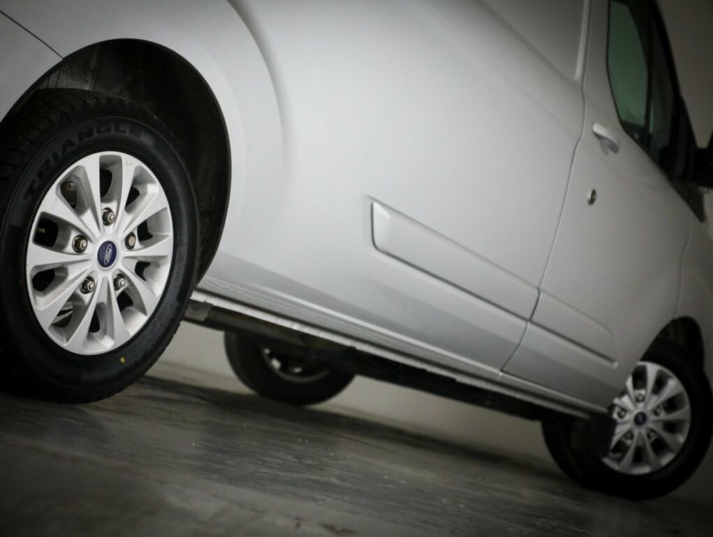 Ford Transit Custom 2L Limited BK73JXA Silver #6