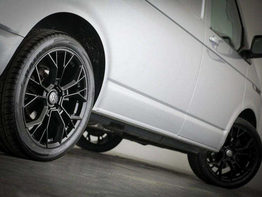 Volkswagen Transporter 2L Highline VU23MXL Silver #5