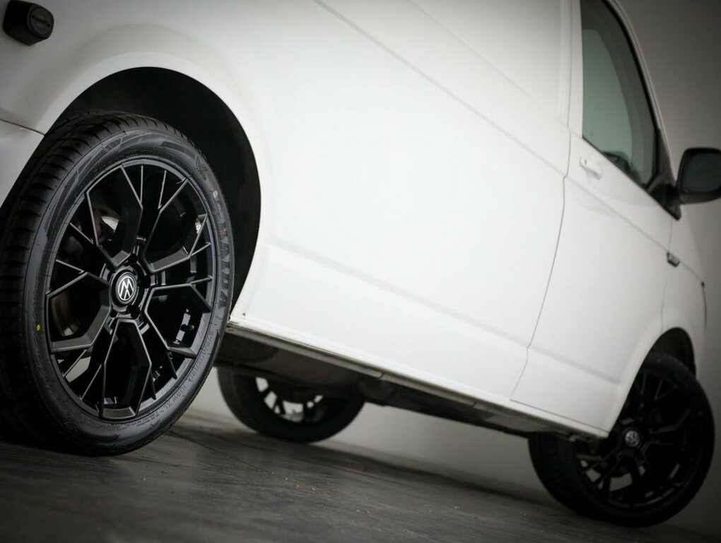 Volkswagen Transporter 2L Startline YJ19LGU White #6