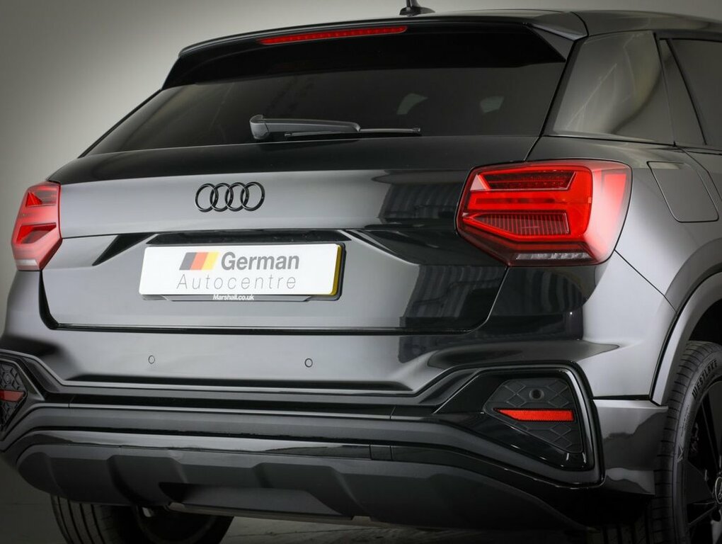 Audi Q2 1.5L S Line LV24VUY Black #5