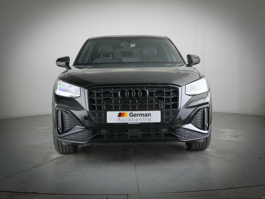 Audi Q2 1.5L S Line LV24VUY Black #4