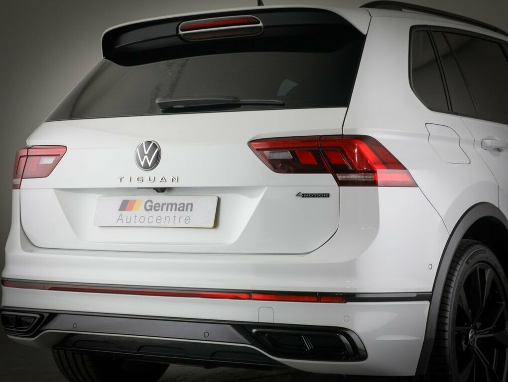 Volkswagen Tiguan 2L R-line FSZ6973 White #5