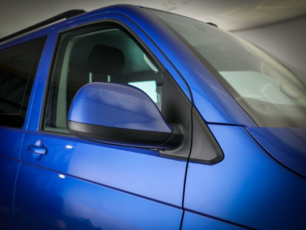 Volkswagen Transporter 2L Highline GL22CGV Blue #6
