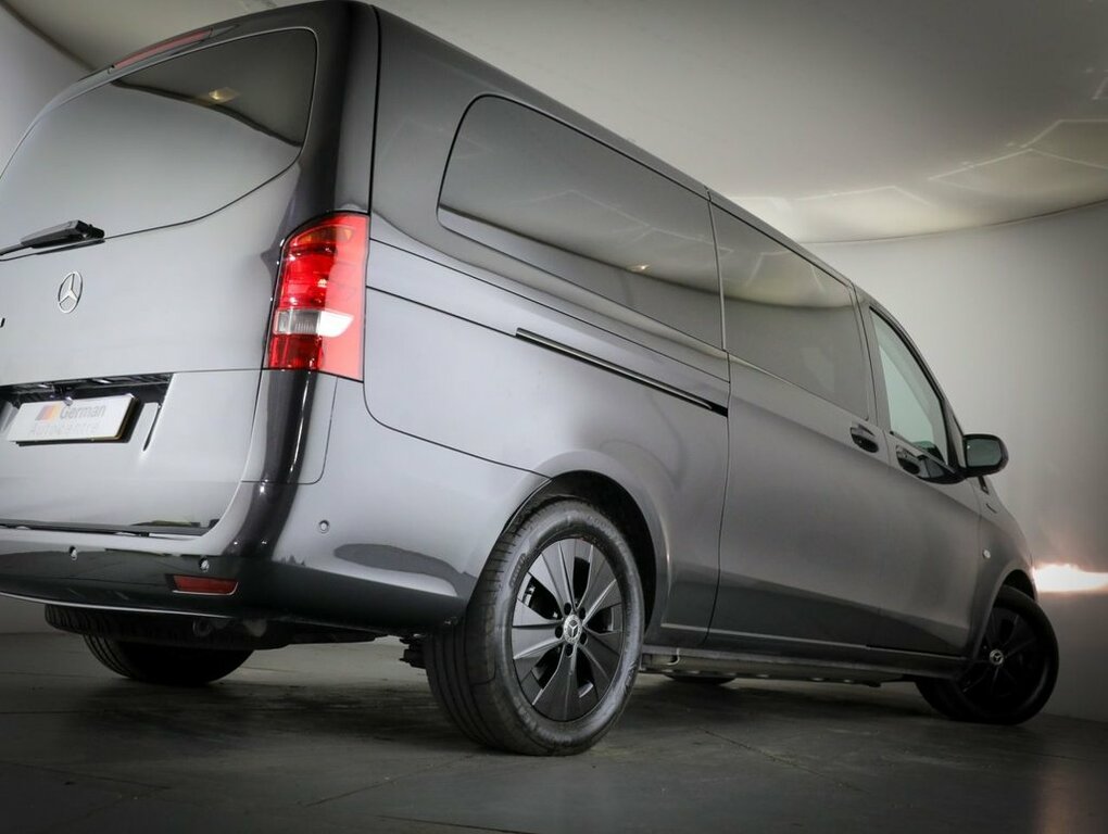 Mercedes-Benz eVito Minibus Grey #3
