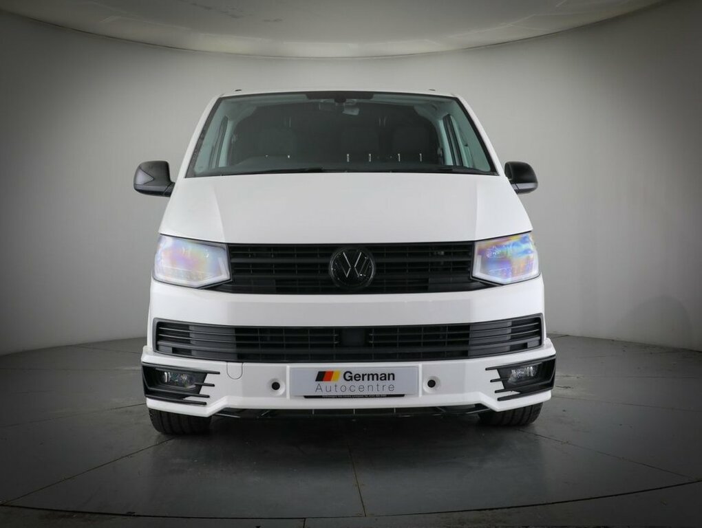 Volkswagen Transporter 2L Highline DG19HJY White #3