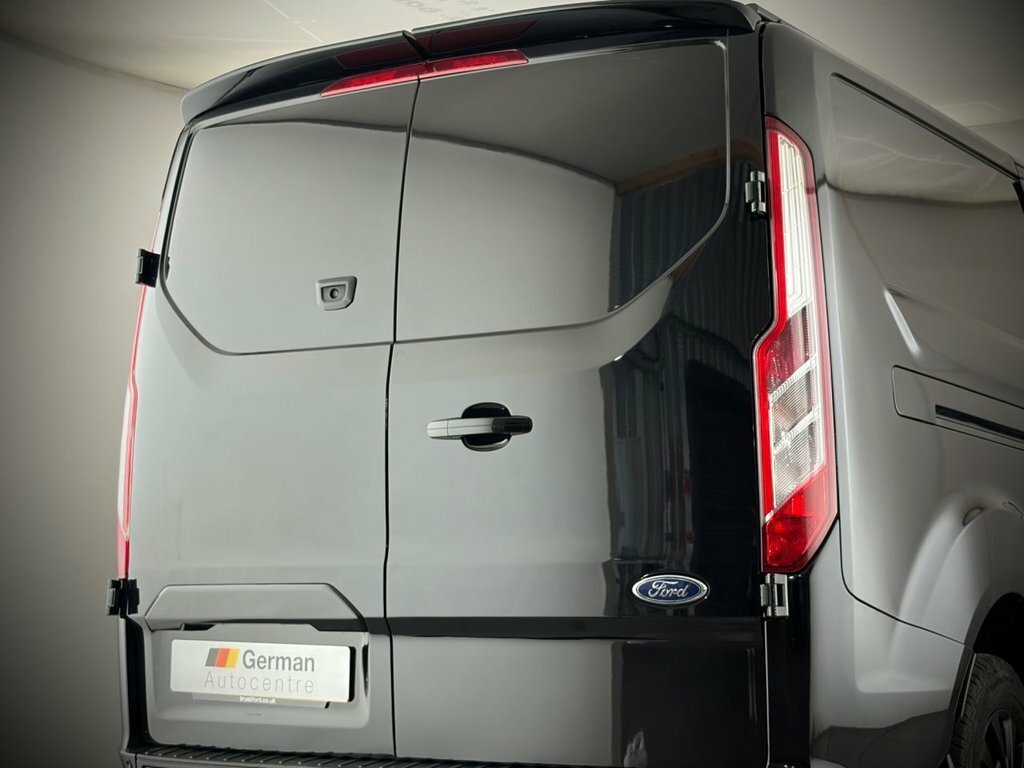 Ford Transit Custom 2L Limited WR23UJP Black #5