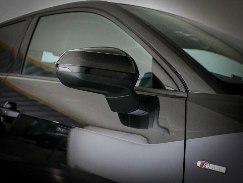 Audi Q2 1.5L S Line LS23VYR Black #6