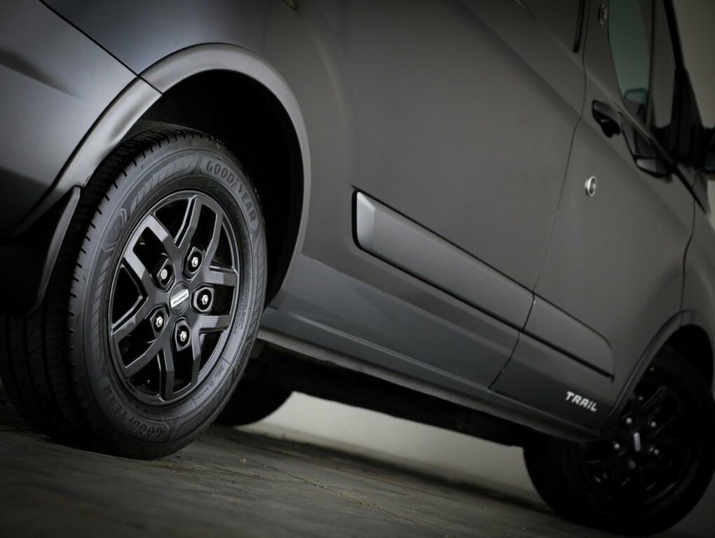 Ford Transit Custom 2L Trail GL21CPV Black #5