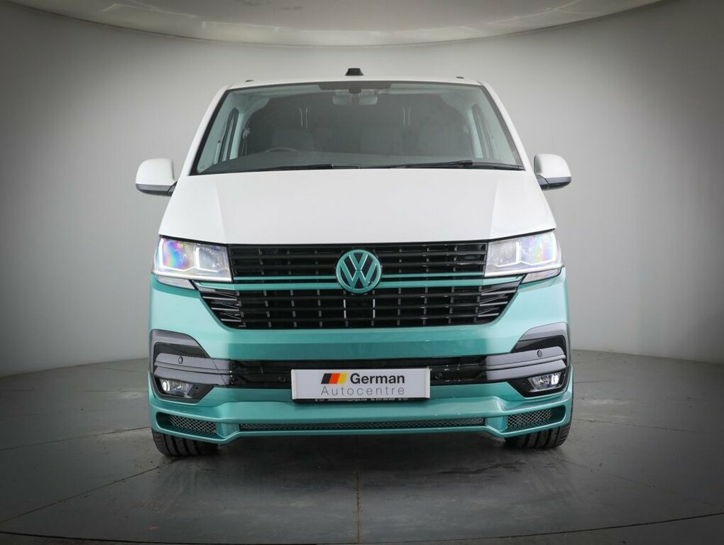 Volkswagen Transporter 2L Highline DG72NNF White #2
