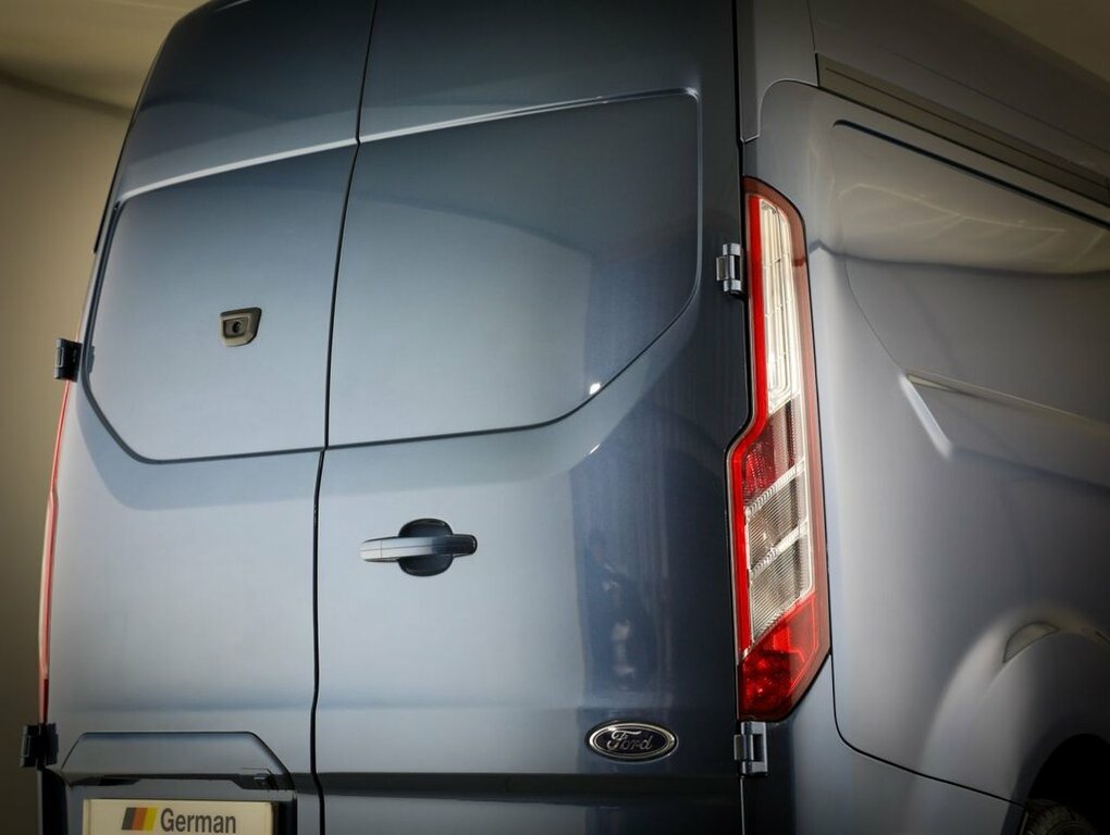 Ford Transit Custom 2L Limited BJ73KGA Blue #5