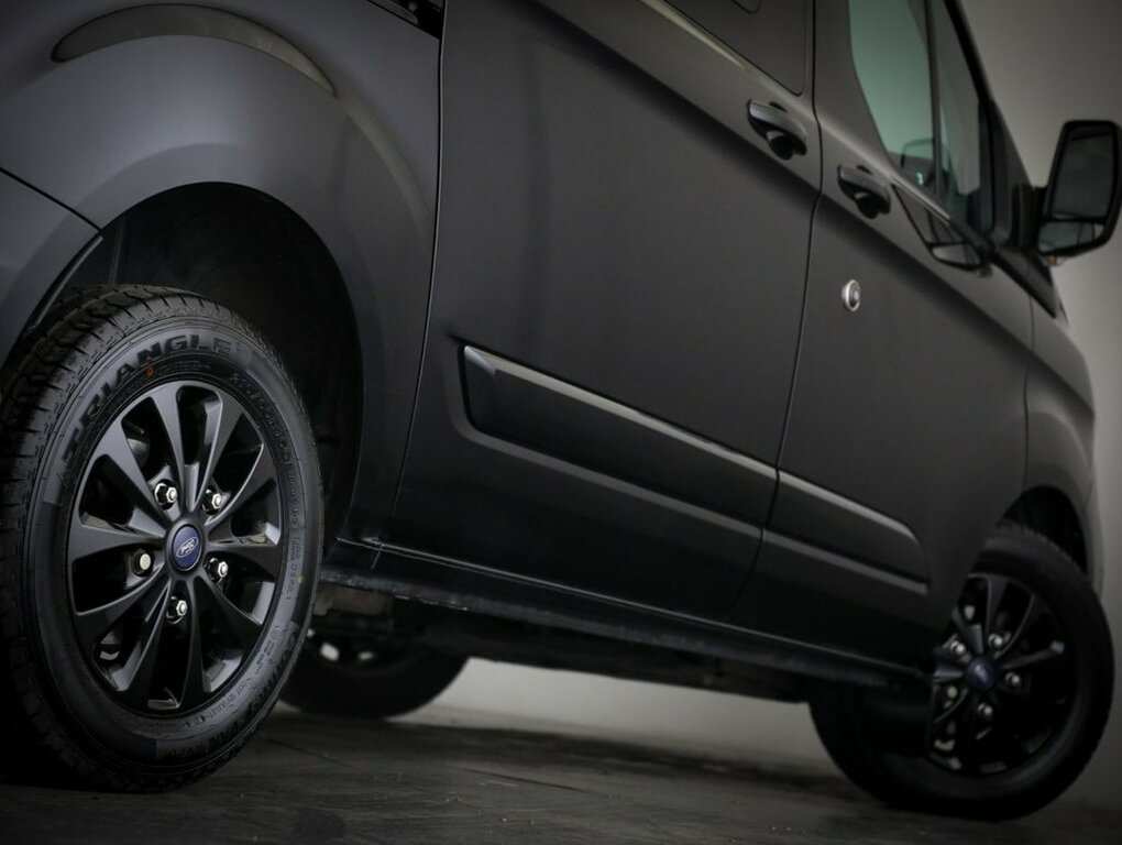 Ford Transit Custom 2L Limited SN71LOJ Black #4