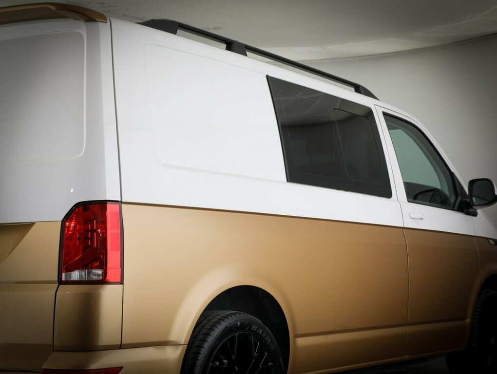 Volkswagen Transporter 2L Startline FN23RJU White #5