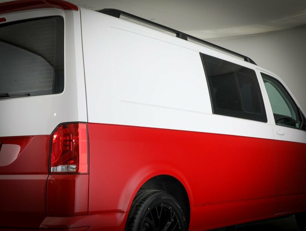 Volkswagen Transporter 2L Startline DP23HHT White #6