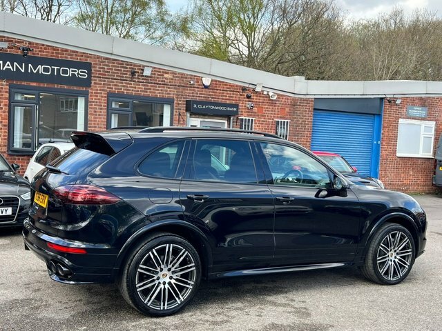 Porsche Cayenne 4.2 Td V8 S Black #6