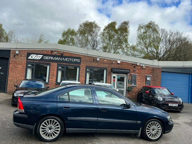 Volvo S60 2.4 D5 Se Saloon Blue #6
